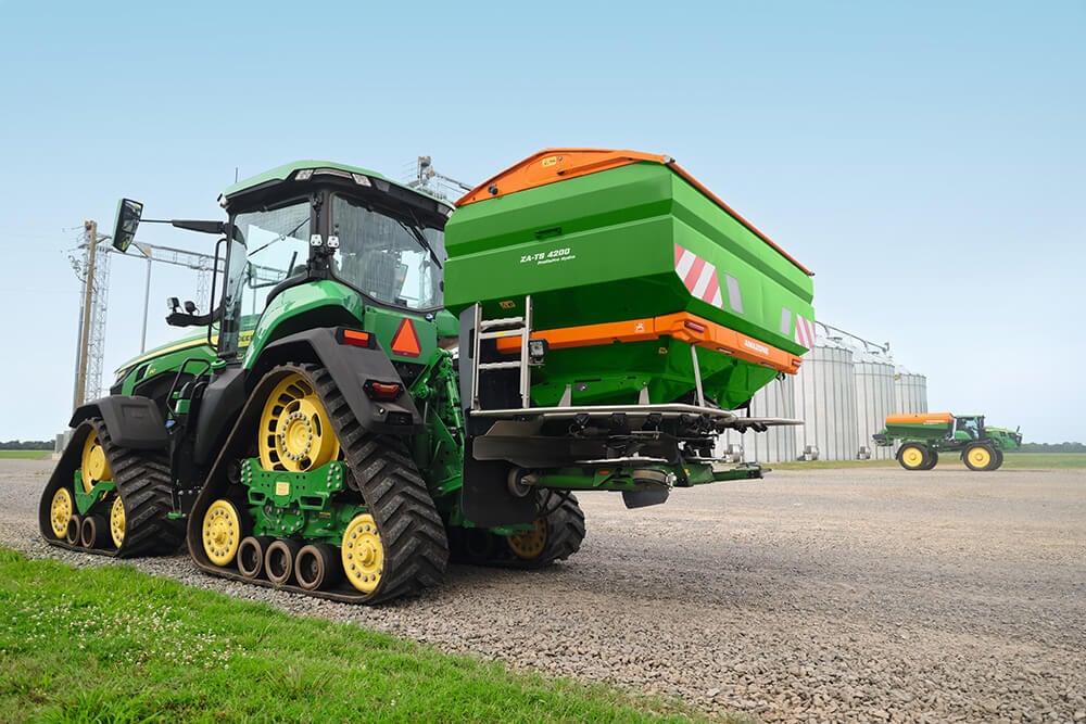 Amazone Crop Machine
